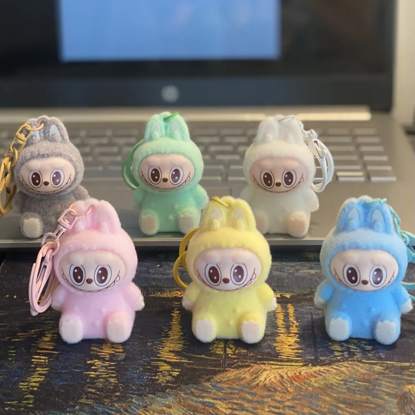 ميدالية لبوبو labubu صغيرة - الصورة 9