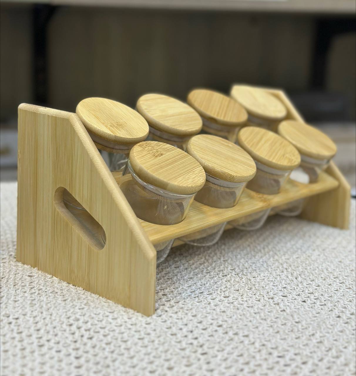 طقم توابل الأناقة يركز على التصميم الجمالي والجودة 200مل - الصورة 2