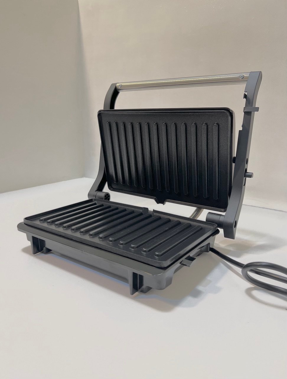 شواية كهربائية Bester 1000W