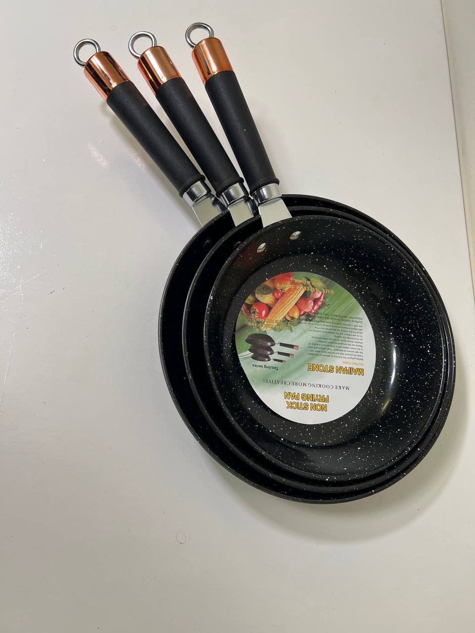 مقلاة جرانيت عميقة متعددة الأحجام بمقابض عازلة للحرارة - الصورة 4