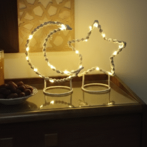 (طقم هلال ونجمة بالانارة (مكرمية هاند ميد