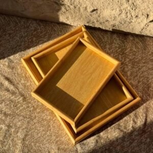 طقم صواني تقديم ٣ قطع خشب مقاوم للماء بني فاتح